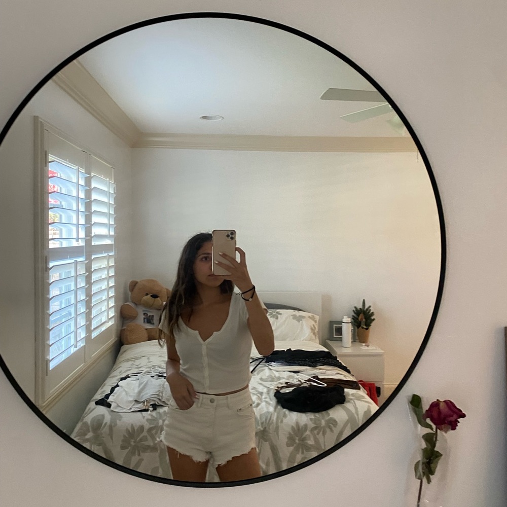 Brandy Melville Zelly button up top
